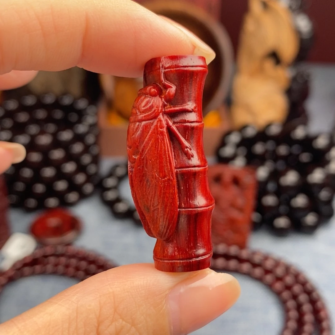 小叶紫檀吊坠小叶紫檀