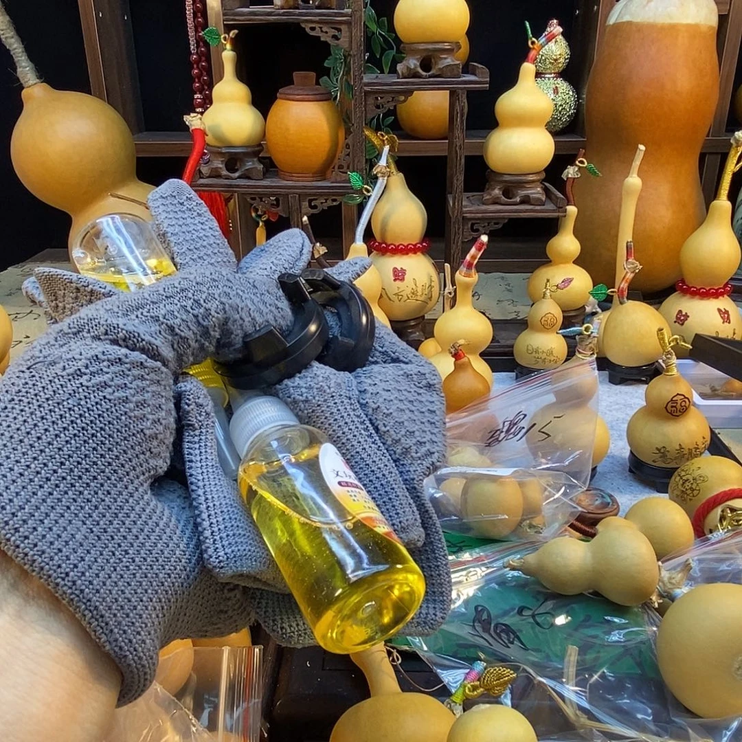 橄榄核手串/手链文玩套装（一副手套+两瓶油+两个底座）