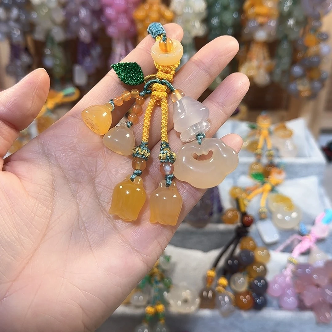 玛瑙/玉髓钥匙挂件未镶嵌