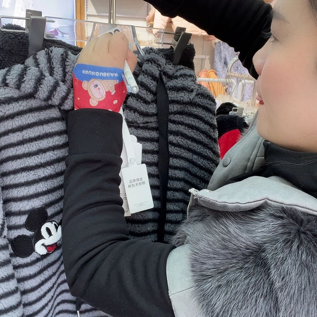 舒***蔓三醋酯纤维七月683