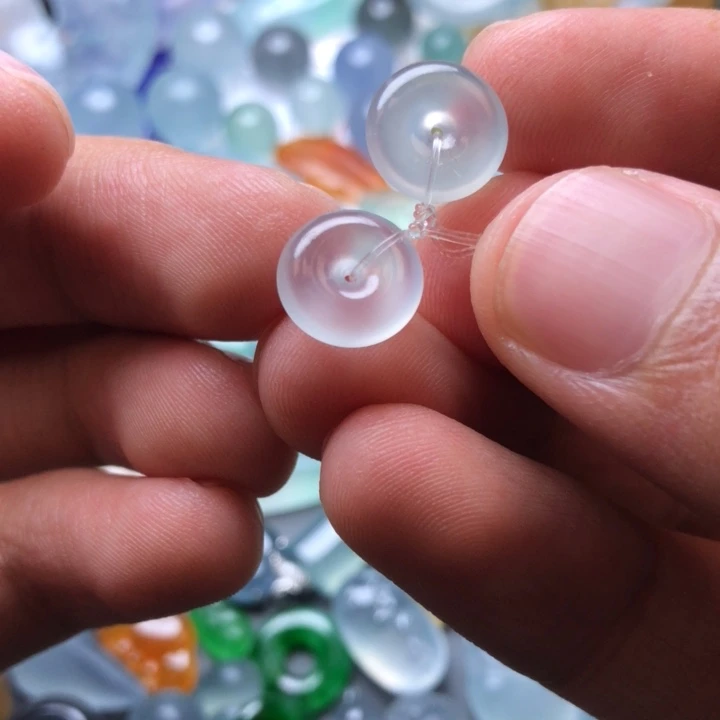 定制翡翠未镶嵌挂件