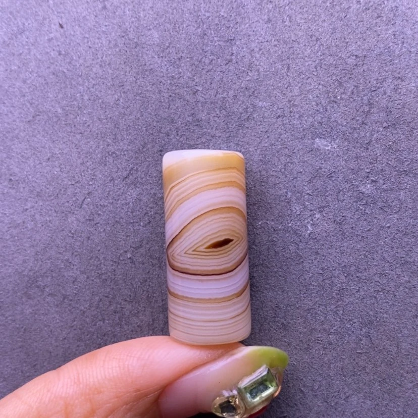 【闪购商品】未镶嵌玛瑙/玉髓珠宝奇石北*