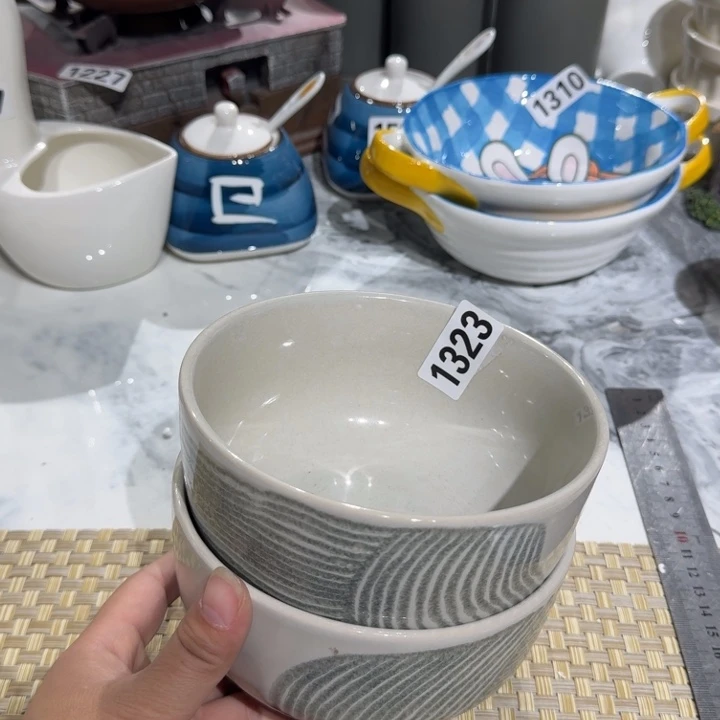 瓷片陶瓷瑕疵介意慎拍1323