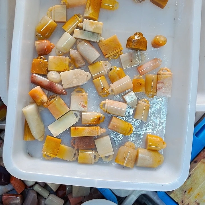 青田石印石南*今天我在这里