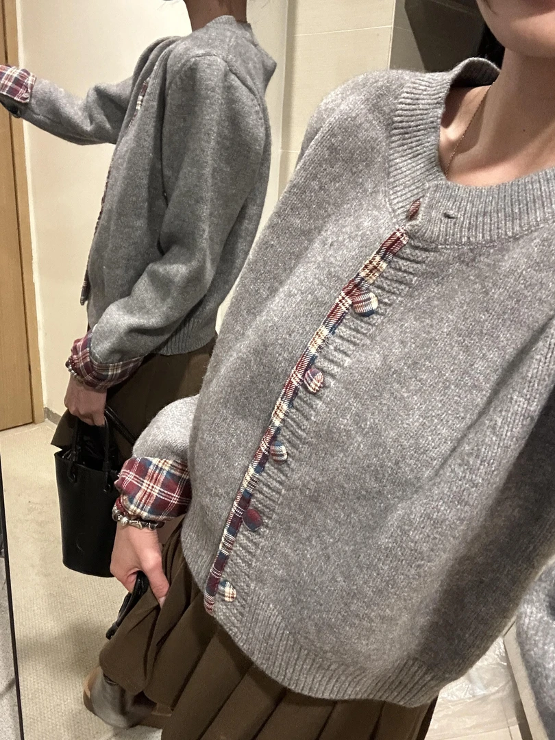 假两件韩系圆领拼接格子毛衣女2025春秋冬新款宽松针织开衫外套
