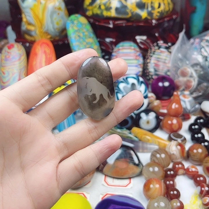 未镶嵌耳饰玛瑙/玉髓