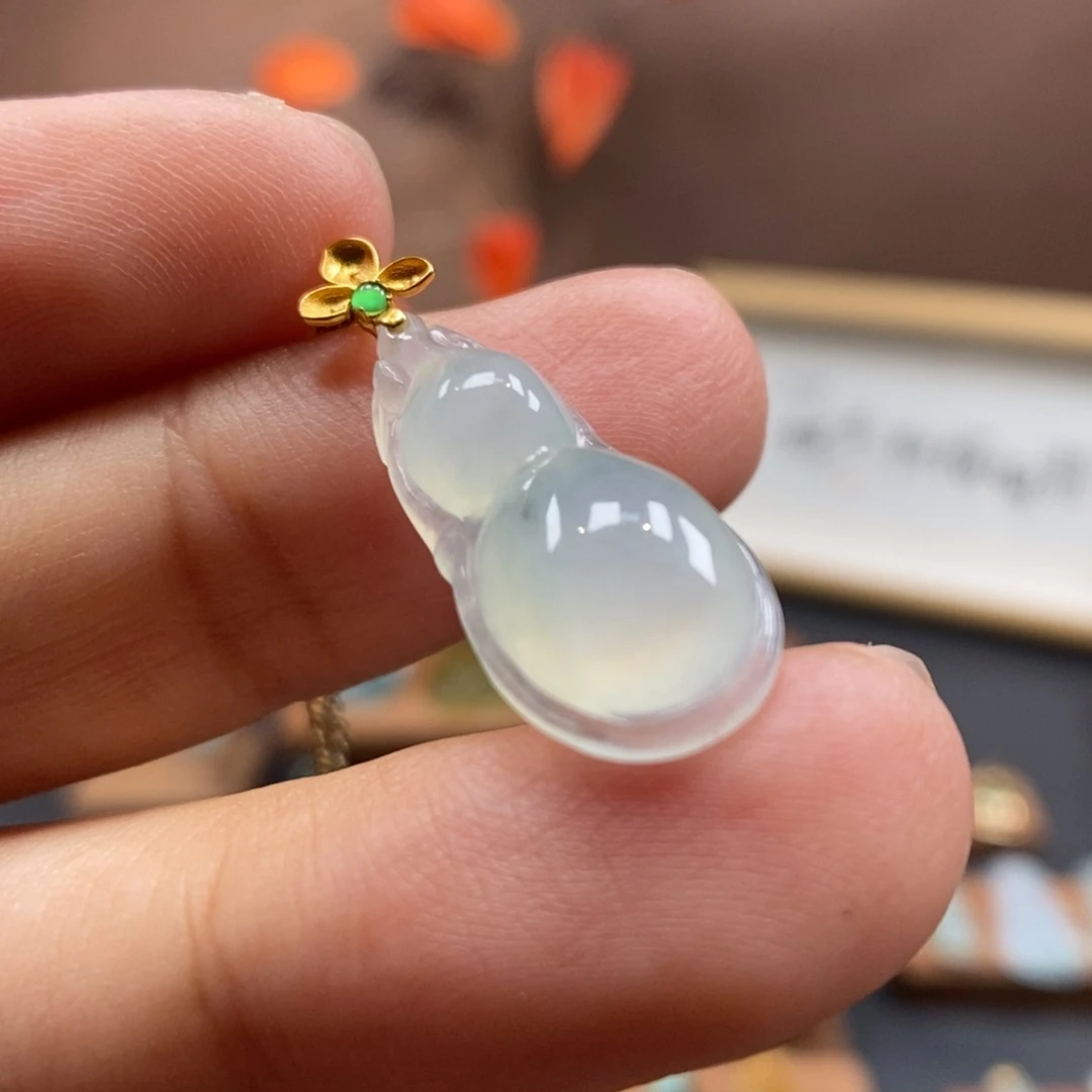 【闪购商品】颈饰18K金镶嵌翡翠12