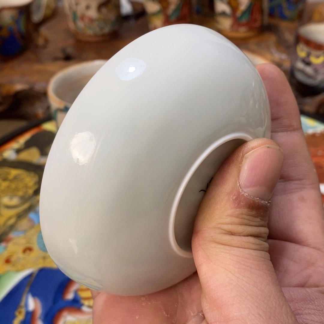 手工制作的微瑕普洱杯