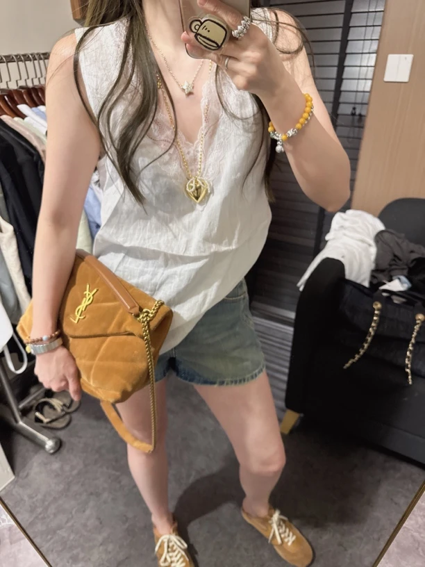 【思含】洋气百搭V领蕾丝纯色无袖背心坎袖