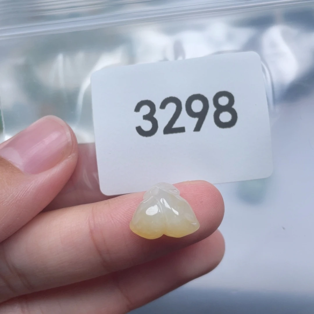 翡翠未镶嵌颈饰天然A货缅甸翡翠