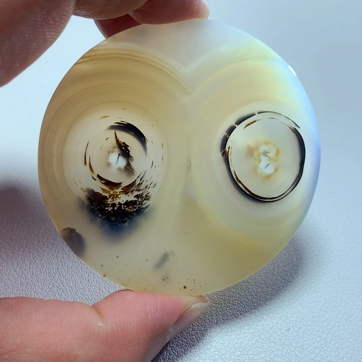 玛瑙/玉髓颈饰未镶嵌白****Q