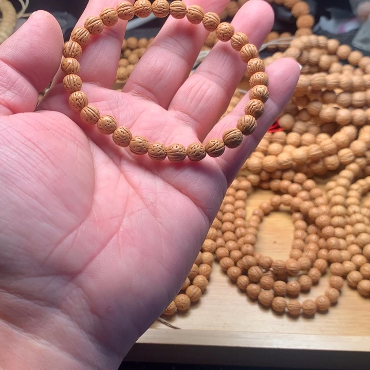 扒***了文玩核桃吊坠野生了精品小核桃散籽