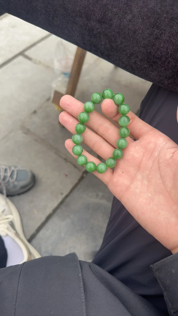 和田玉碧玉粉绿手串