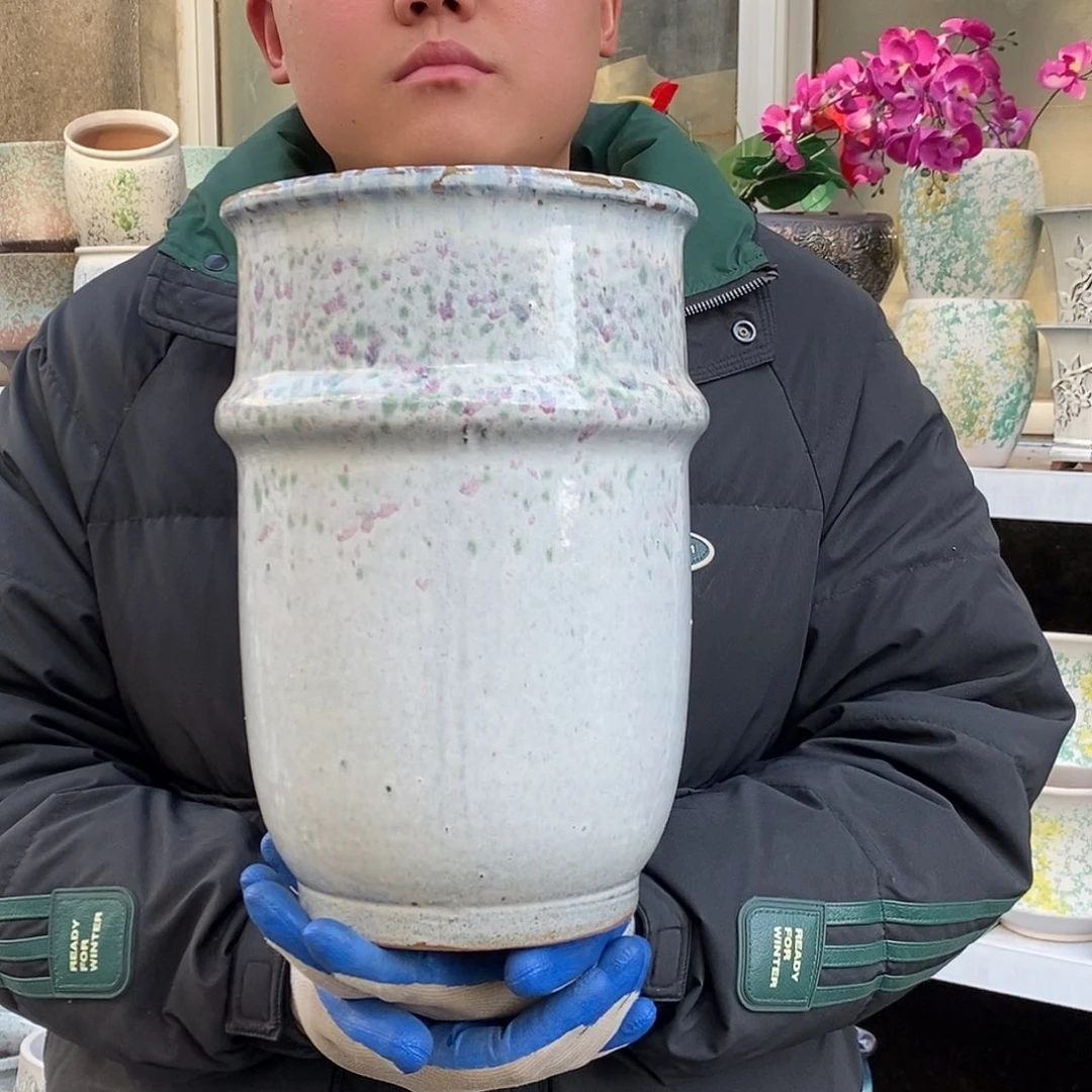 花盆紫砂口20高31瑕疵