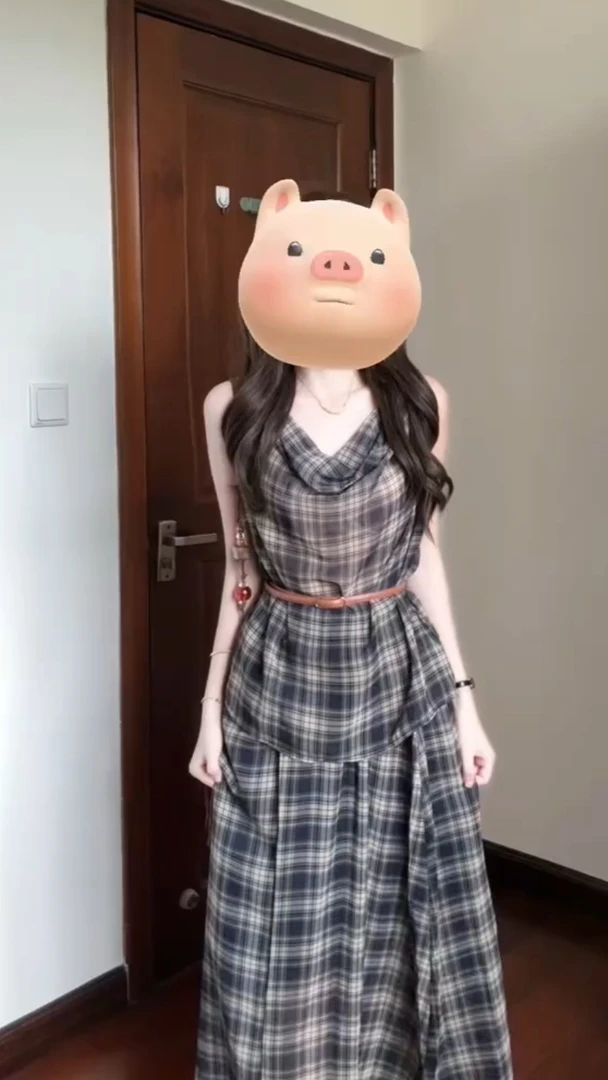 2025夏季新款法式复古格纹荡领无袖背心上衣女高腰半身裙两件套装