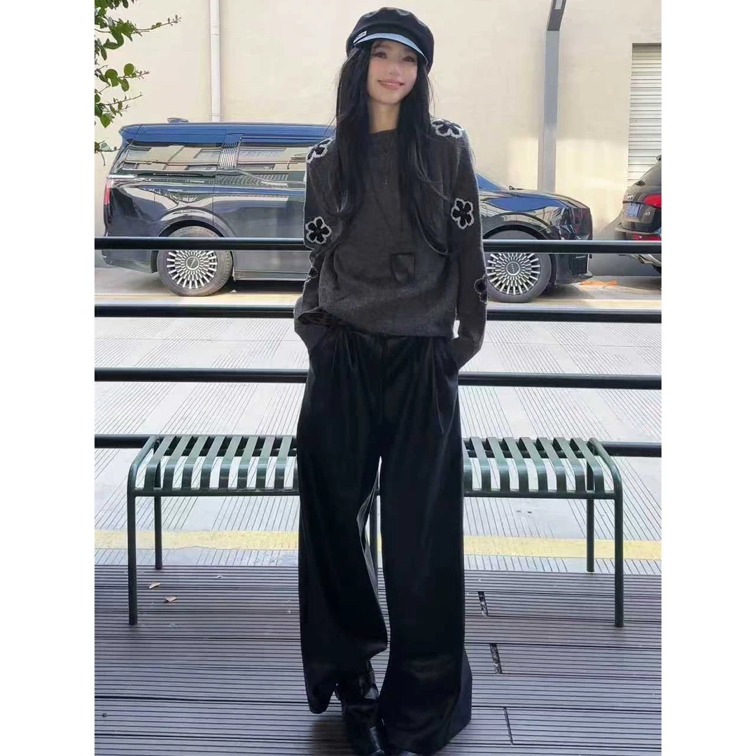 HUOHUO高级感重工刺绣花朵套头毛衣圆领针织衫HY083