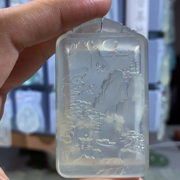 岫玉未镶嵌颈饰吊坠