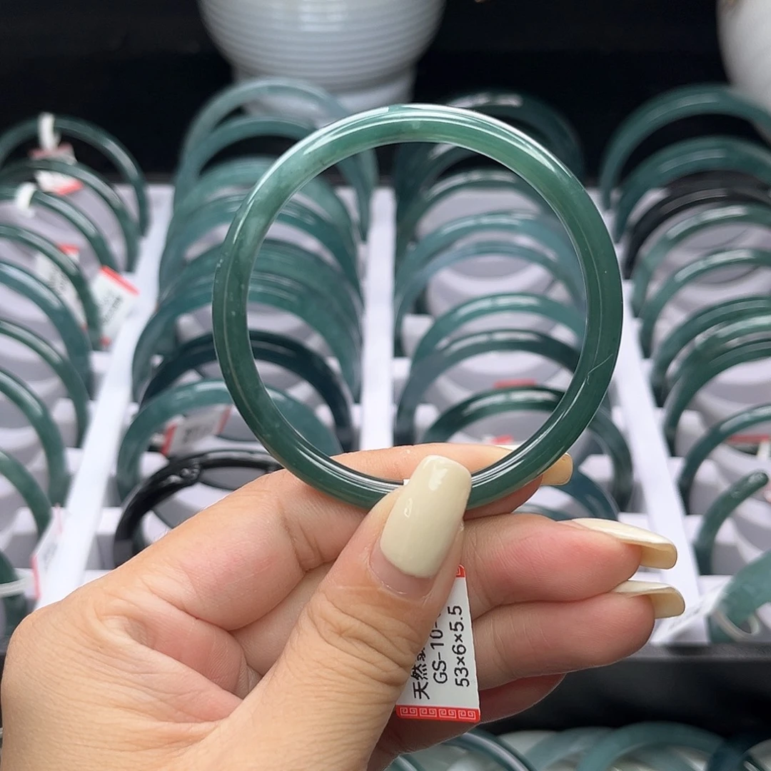 翡翠手镯未镶嵌翡翠（福利款不退不换）