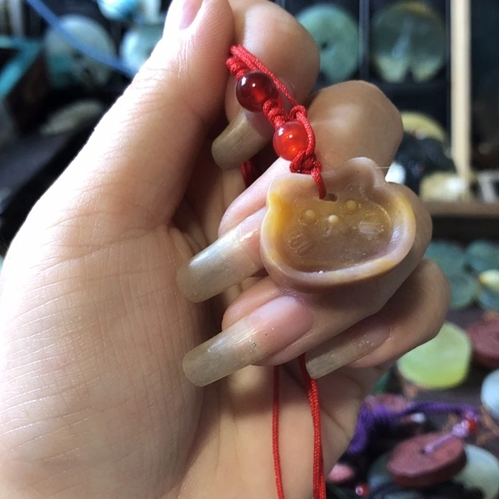 岫玉未镶嵌岫玉挂件