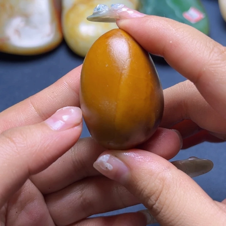 未镶嵌和田玉珠宝奇石