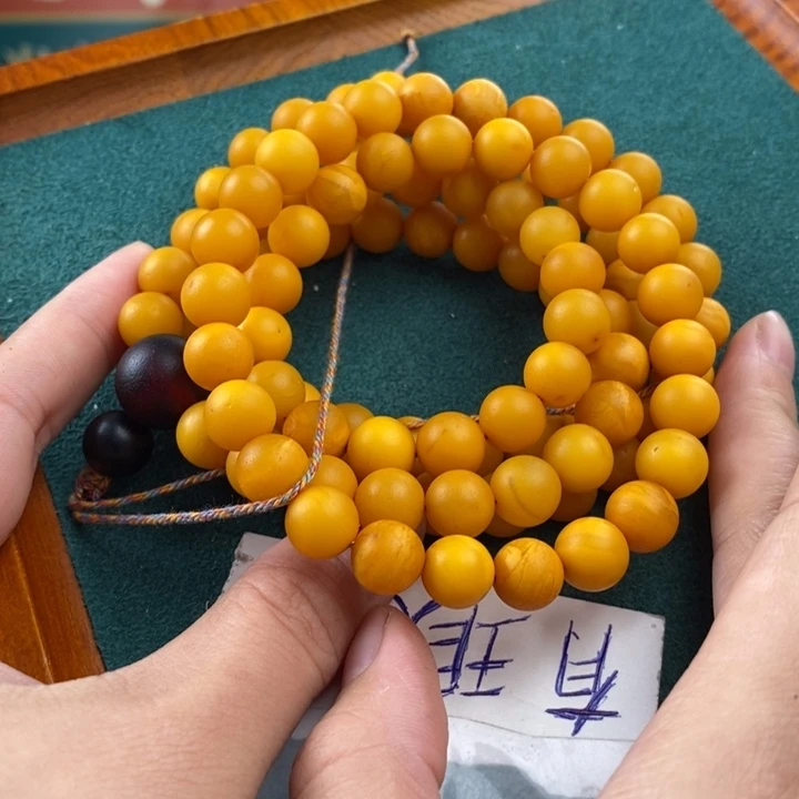 未镶嵌蜜蜡珠宝奇石