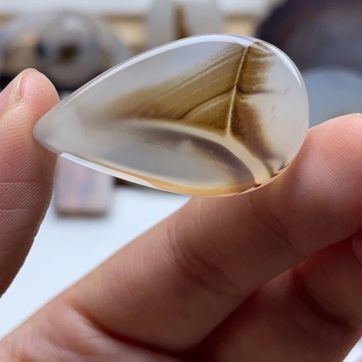 玛瑙/玉髓未镶嵌颈饰