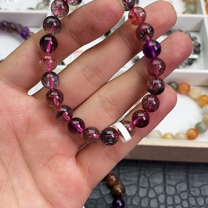 叶***安未镶嵌水晶手链手链