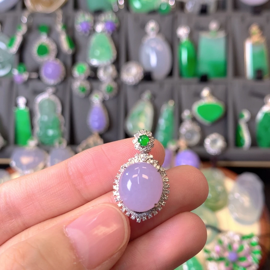 吊坠(不含链)18K金镶嵌翡翠