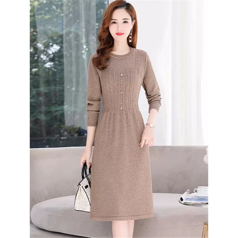 针织底裙2025新妇女羊毛衫大衣秋冬裙子秋风