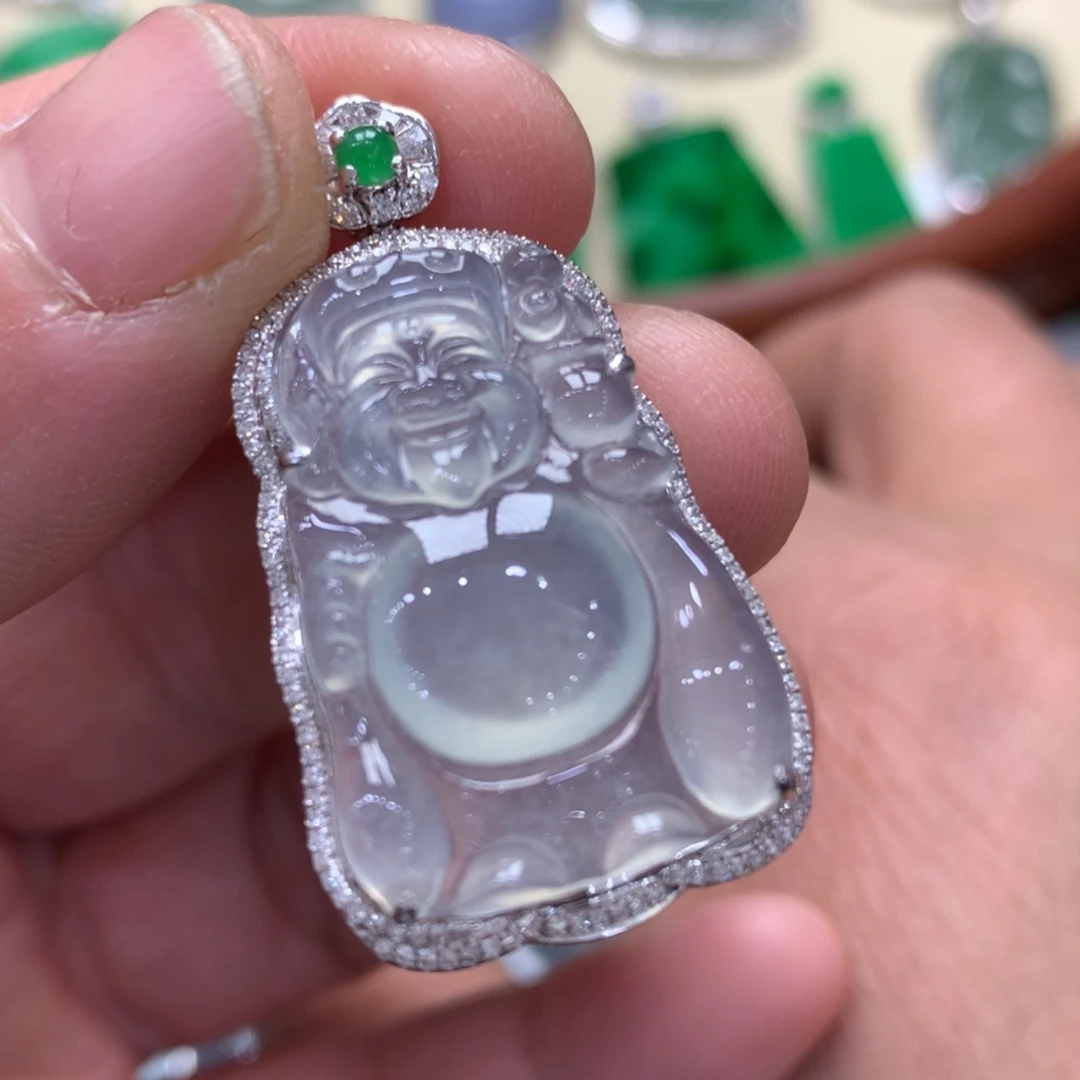 【闪购商品】翡翠颈饰18K金镶嵌财神爷