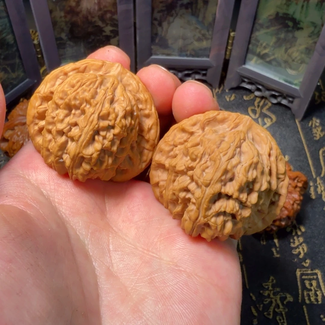 文玩核桃吊坠汉高楼43