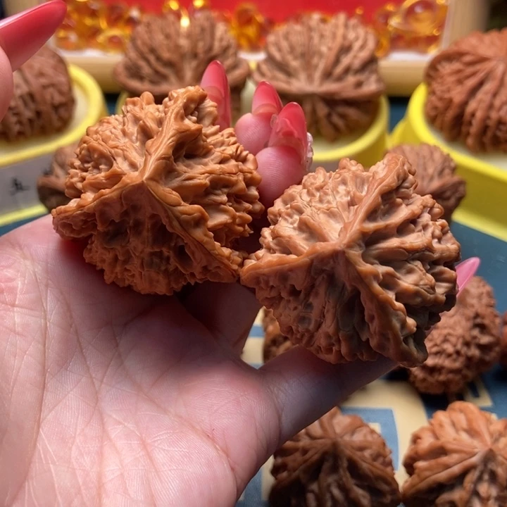 阿***t把件文玩核桃官帽奔45