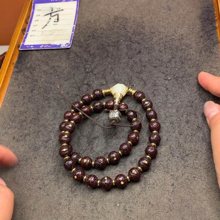 随***心凤眼菩提吊坠手持