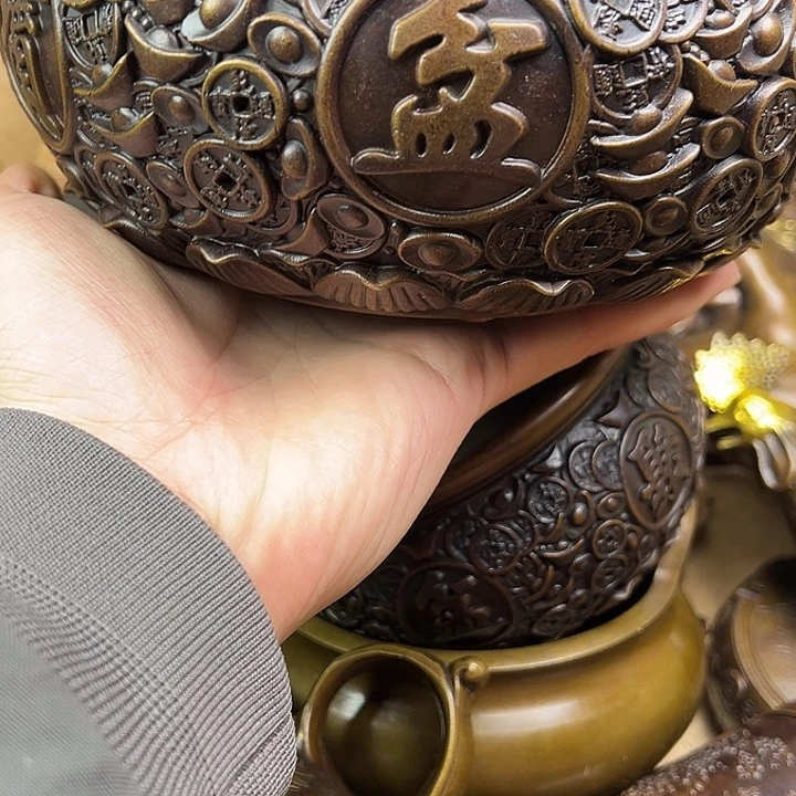 精美铜器，点击下单