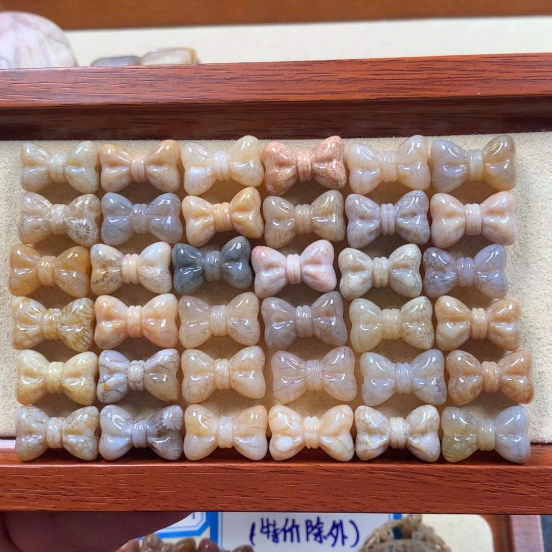 未镶嵌双十二88折漏44/个，可挑。02硅化珊瑚（珊瑚玉）