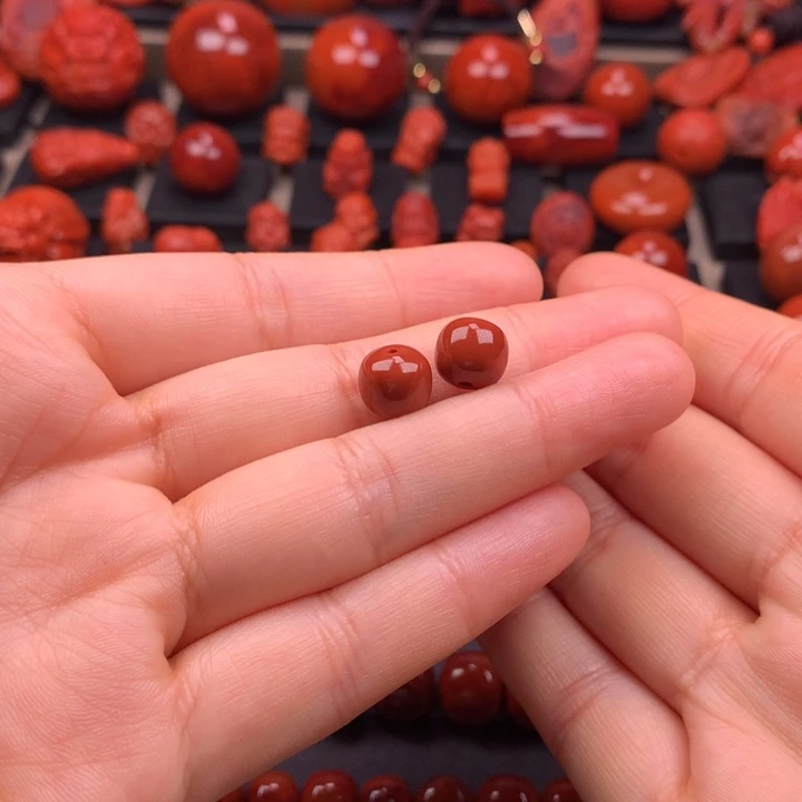 已***置南红玛瑙未镶嵌老型对珠9.2MM