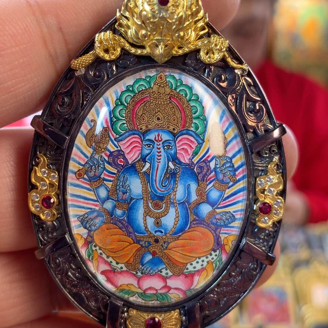 吊坠t****r热贡纯手绘唐卡象神