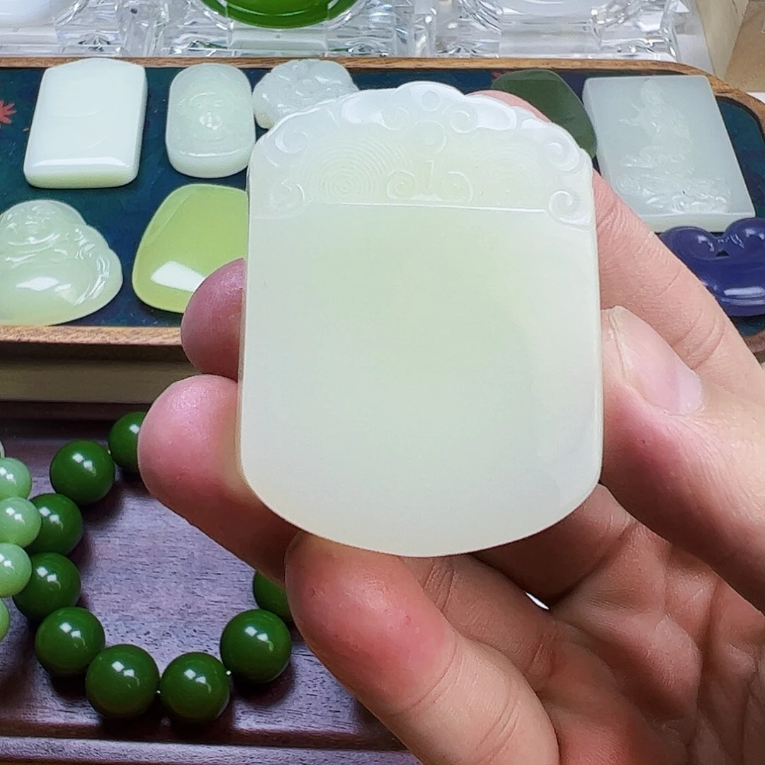 和田玉未镶嵌挂件