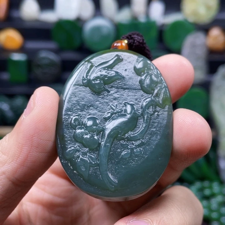 和田玉未镶嵌挂件