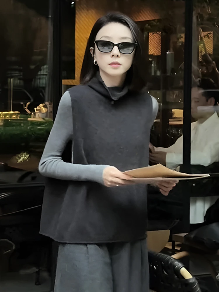 灰色慵懒风背扣无袖针织马甲女款2025新款秋季宽松小个子外搭上衣