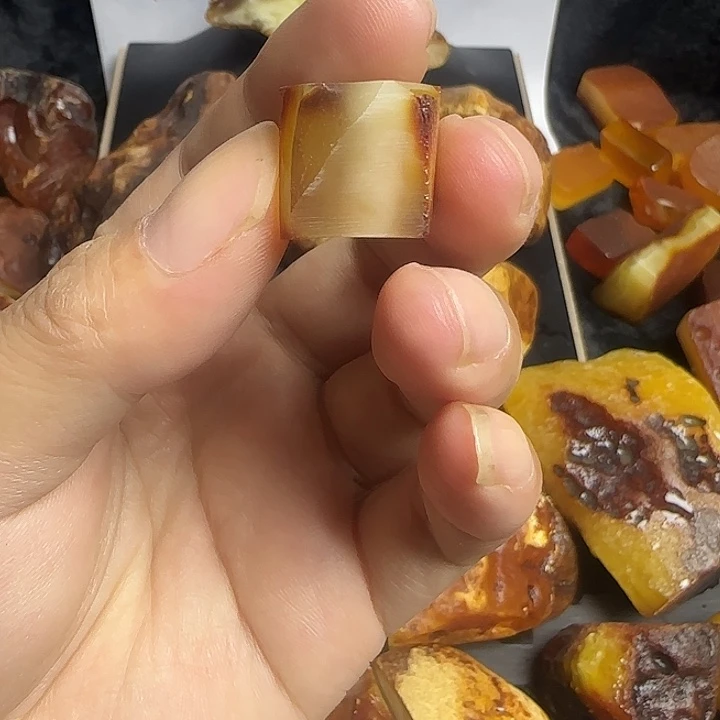 蜜蜡未镶嵌裸石15mm珠子