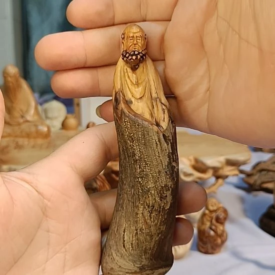 柏木（崖柏）太行崖柏达摩手把件