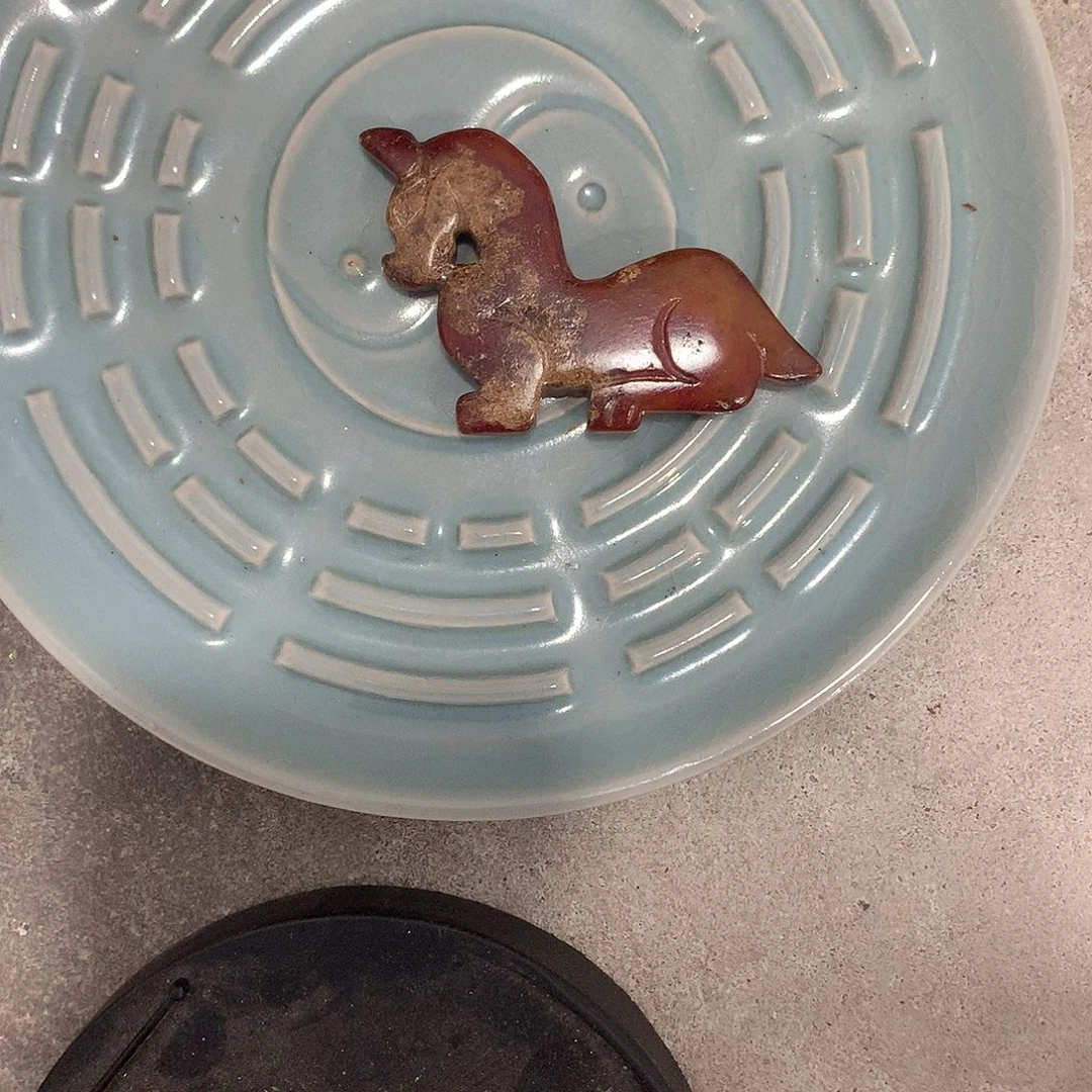 其他现代陶瓷工艺品