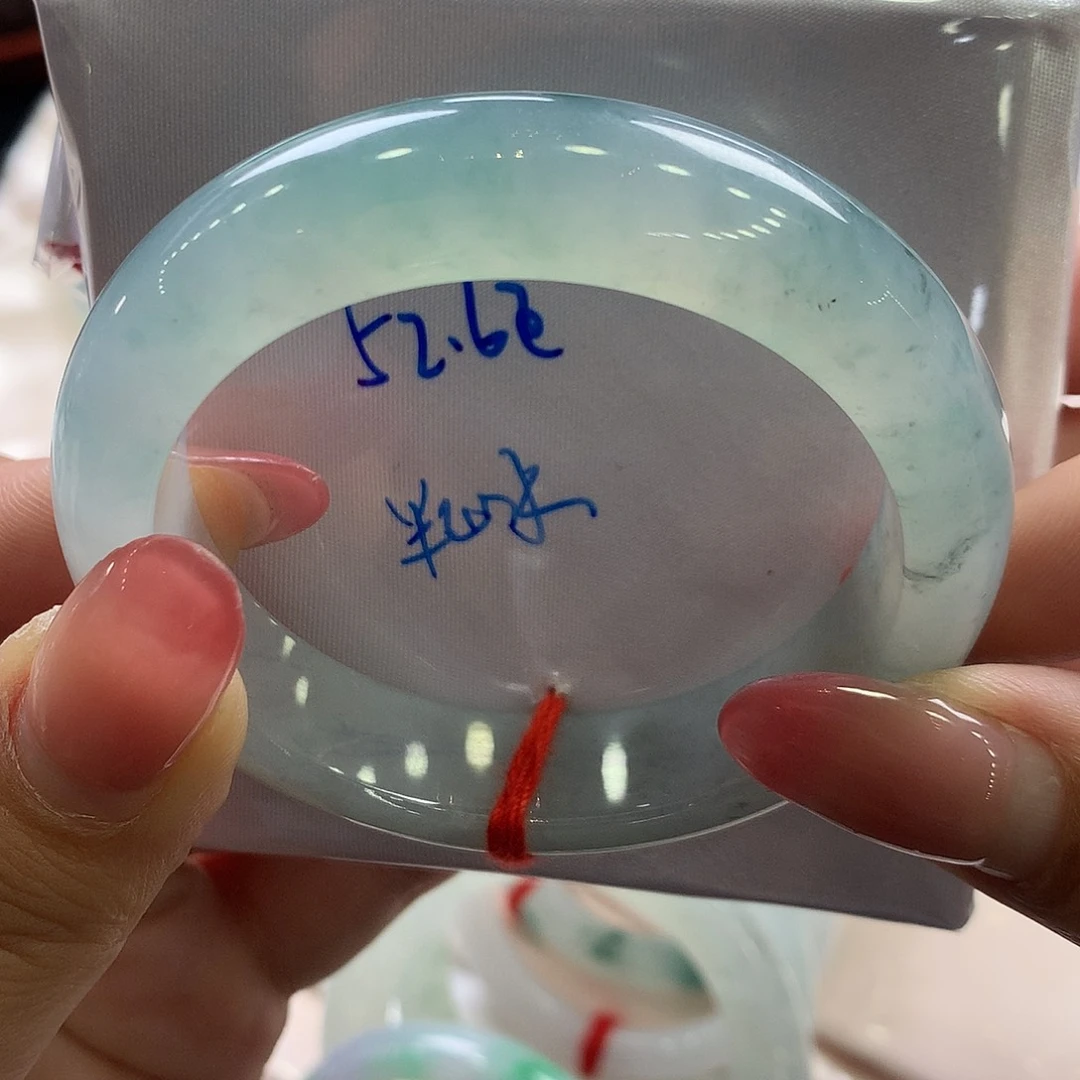 翡翠手镯未镶嵌52.6正