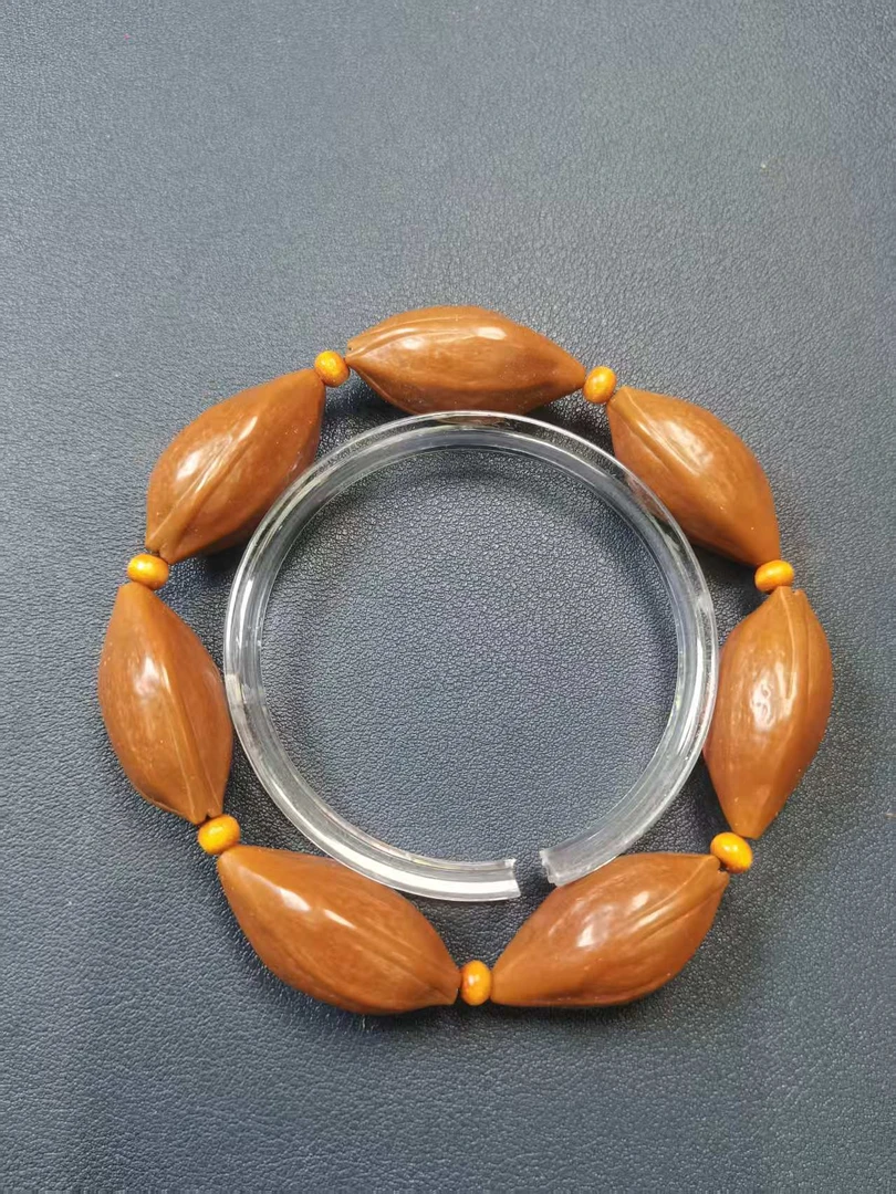 B448苏州梅林橄榄核三花铁核卡1.5单圈手串（多样性发其一）