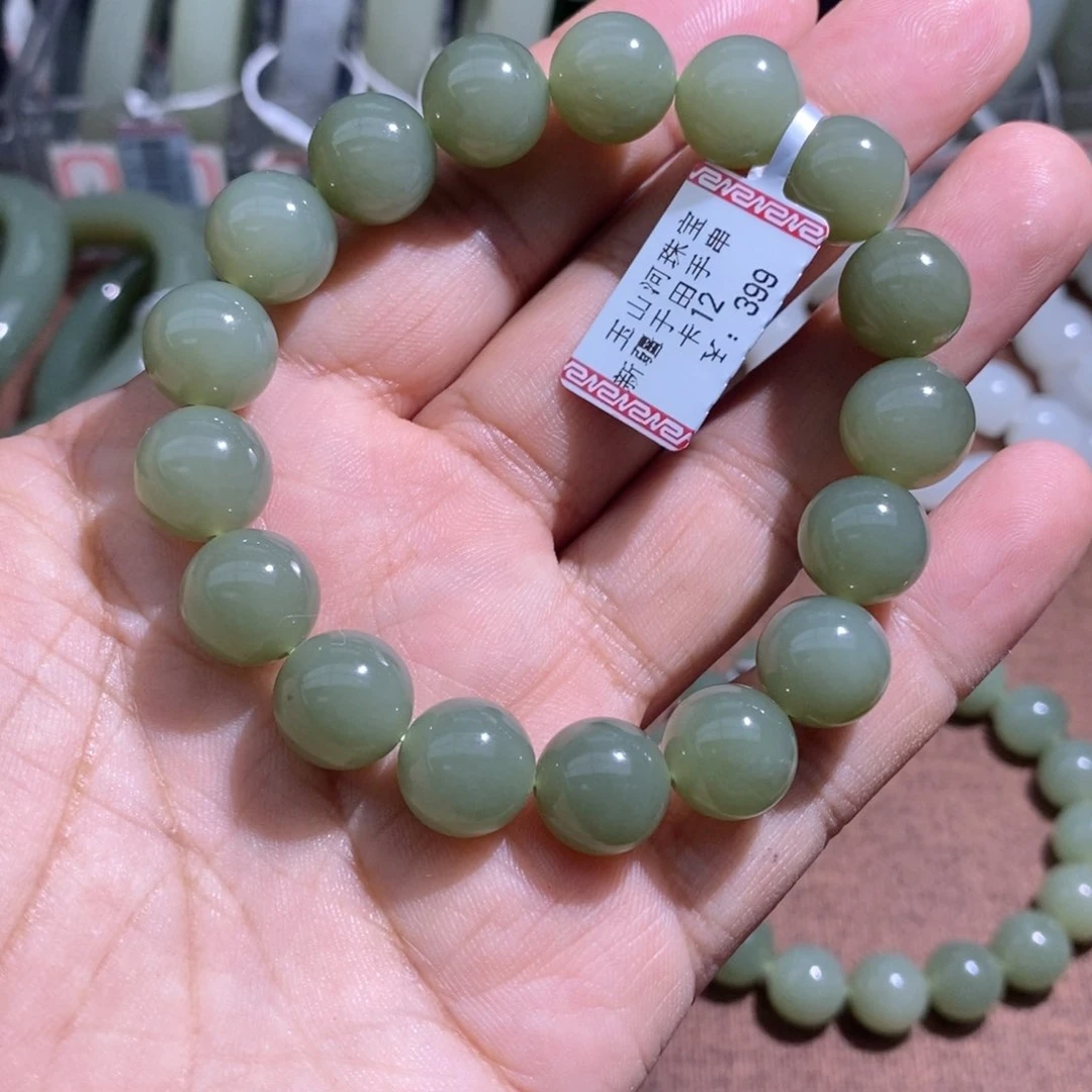 手串未镶嵌和田玉卡12