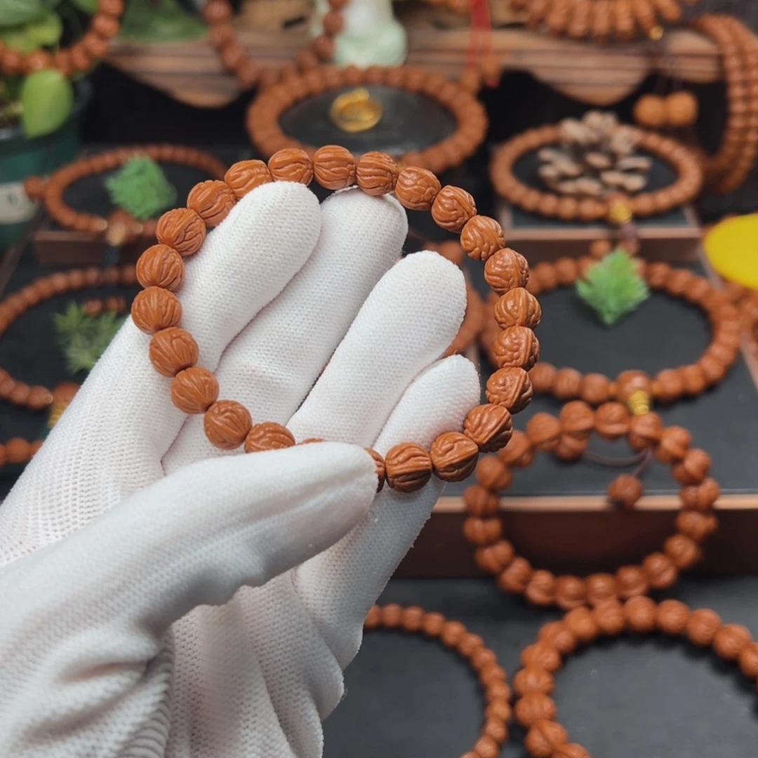 吊坠桃核「*0.8双脊龙手串