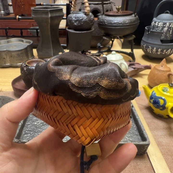 藤编杯袋香云纱的哥哥