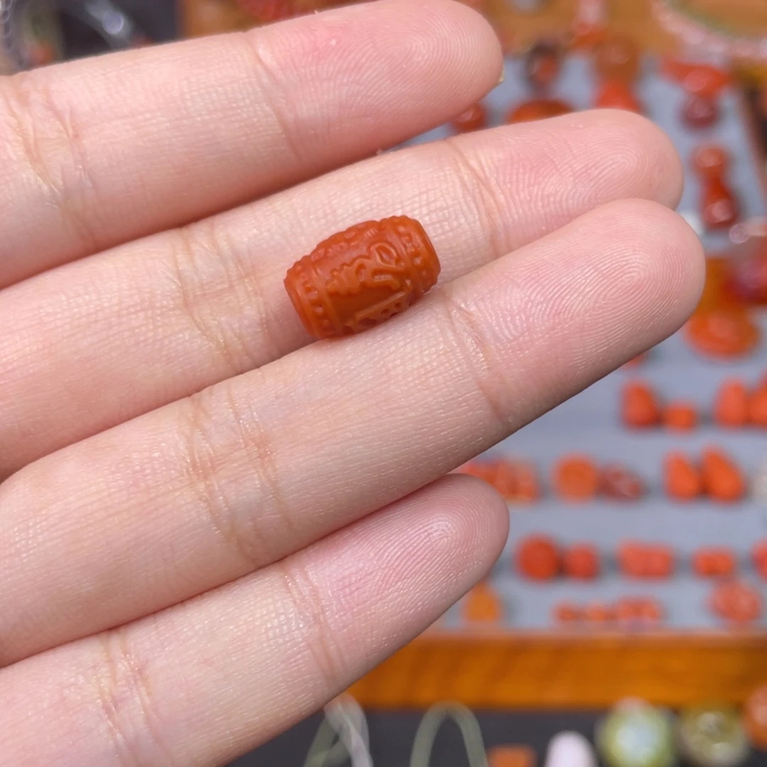 未镶嵌六字真言桶珠南红玛瑙