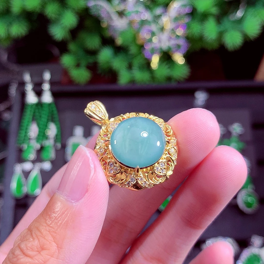 颈饰未镶嵌翡翠天然